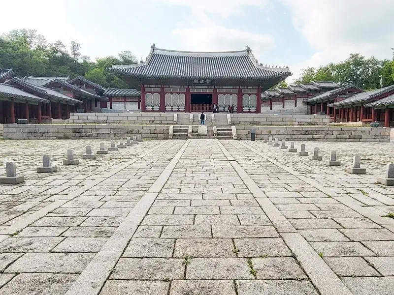 Gyeonghuigung palace front