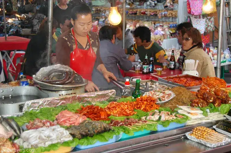 best street food markets in seoul